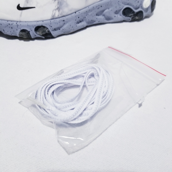 Size 8 (9.5w) - Nike React Element 55 x Kendrick Lamar Pure Platinum - 2019 - Picture 8 of 13